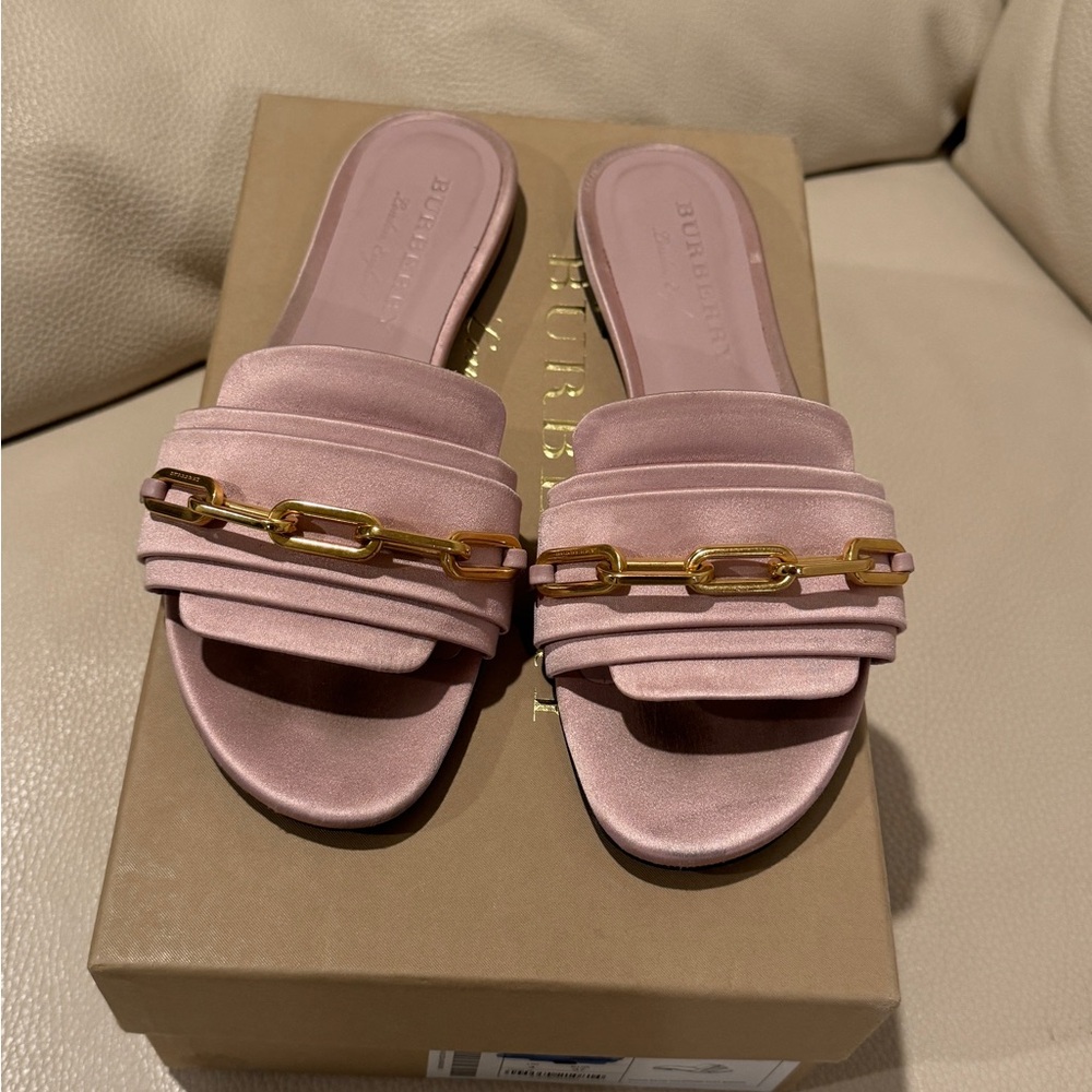 Burberry Chain Link Slides Pink US 6.5